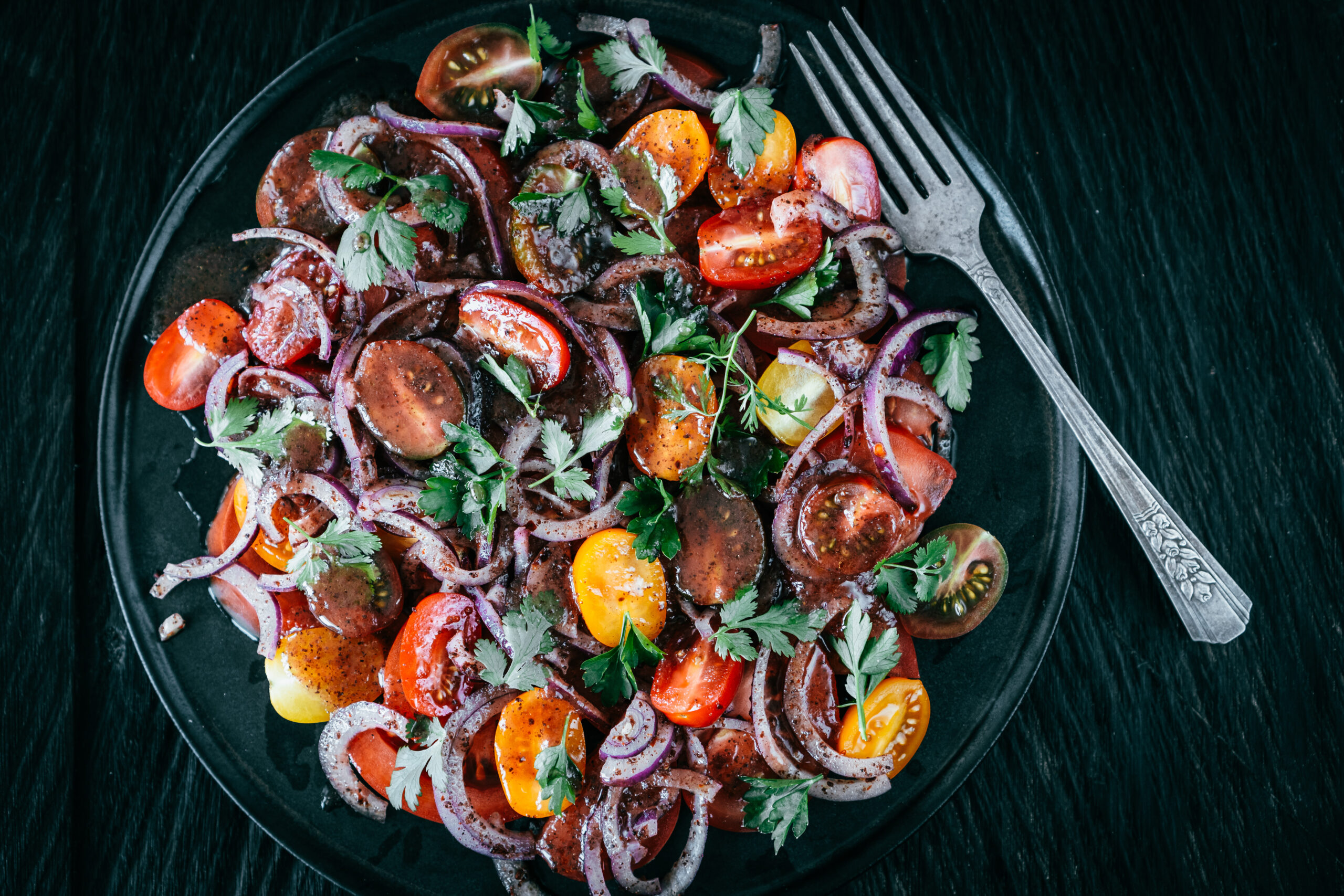 Tomatensalat mit roten Sumak Zwiebeln - Limon Rimon